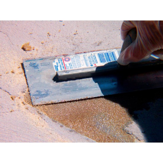 GCF – Fast-Setting Polyurethane Concrete Crack Filler (1-Gallon Bulk Kit)